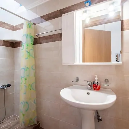 House Of Flowers Near 2 * Ierapetra (Crete)